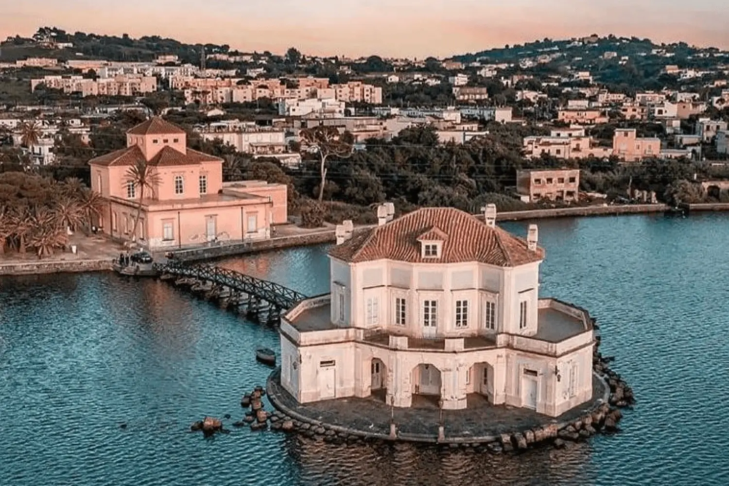 La Casina Vanvitelliana/Author: www.napolidavivere.it