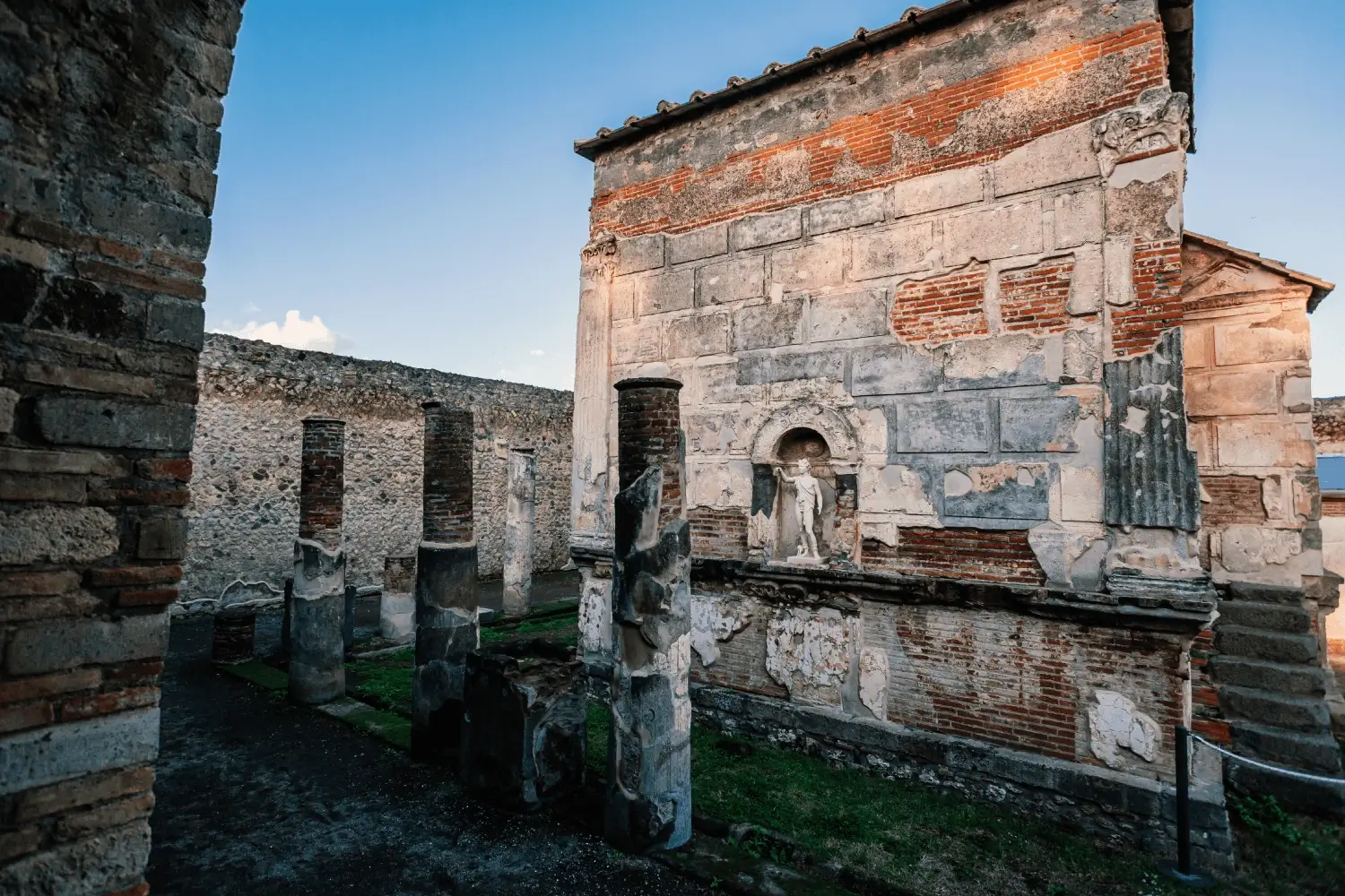 Le abitazioni agli scavi di Pompei